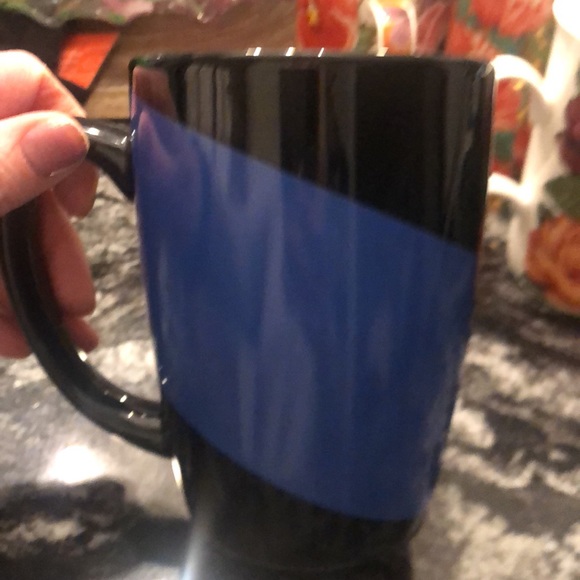 UMASS DARTMOUTH black & blue coffee mug - Picture 3 of 5
